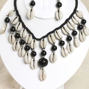 Cowrie Shell Jewelry Set